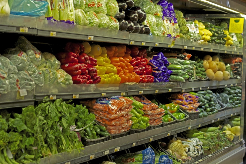 primeur-ROQUEBRUNE SUR ARGENS-min_vegetables_supermarket_food_market_fresh_shopping_healthy_grocery-1092786